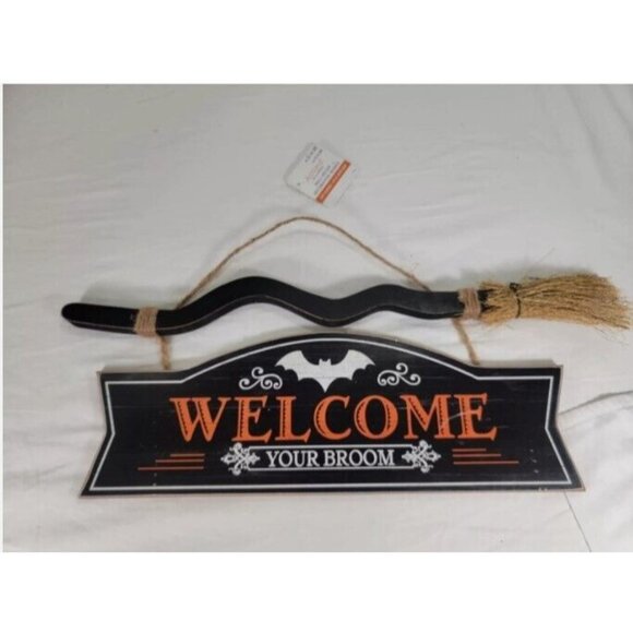 Lot of 3 New Halloween Decor Hanging Witch Broom Sign Flying Monkeys Pumpkin LED - Picture 8 of 8